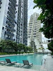 Sky Vue (D20), Condominium #558817881